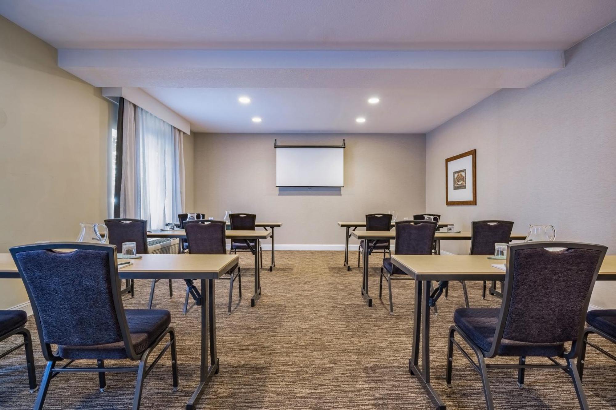 The Newberry Hotel Bend, Tapestry Collection By Hilton Exterior photo